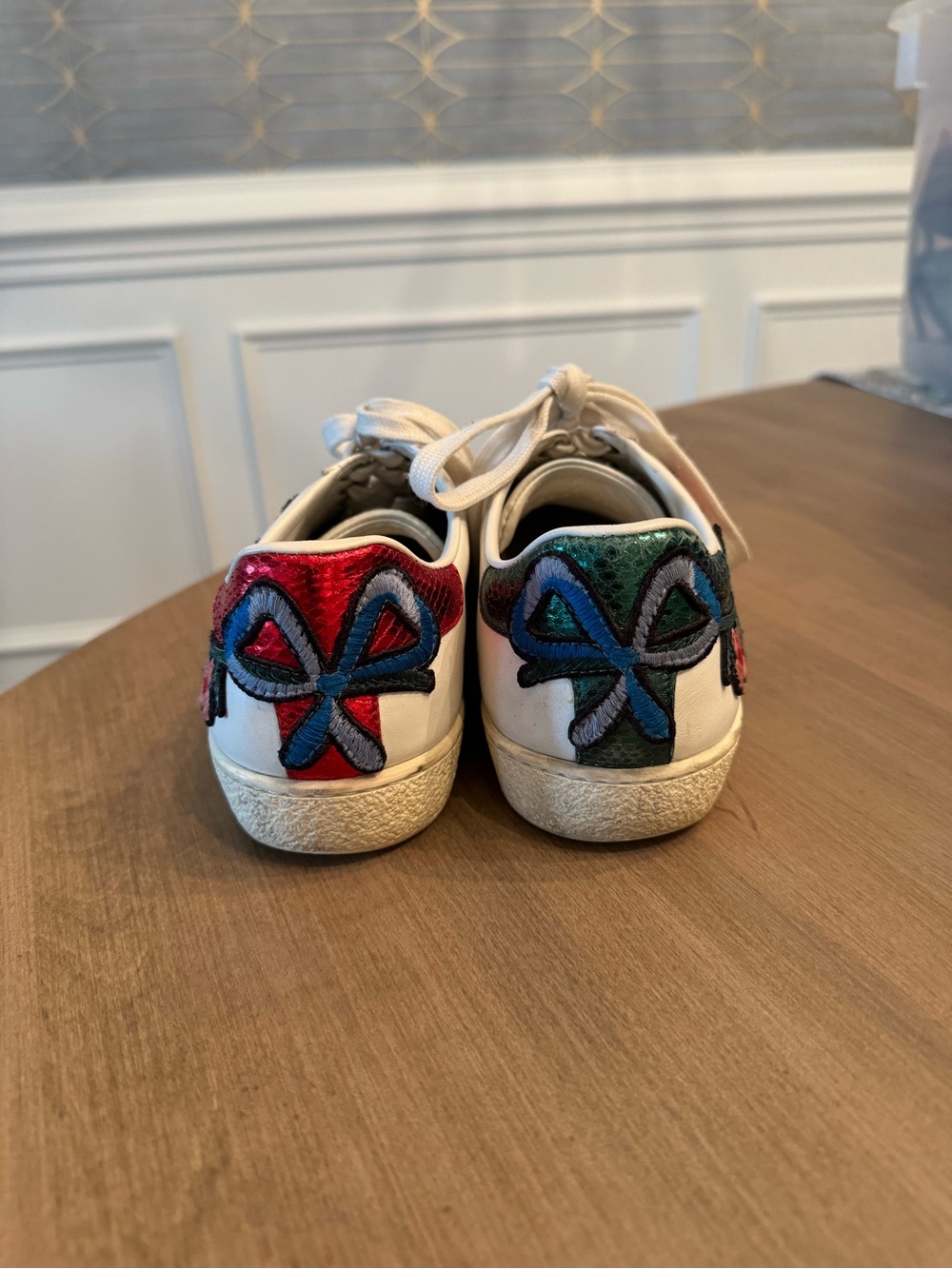 Gucci Ace White Floral Embroidered Lace-Up Women's Sneakers - Red & Green Accent - Picture 3 of 5